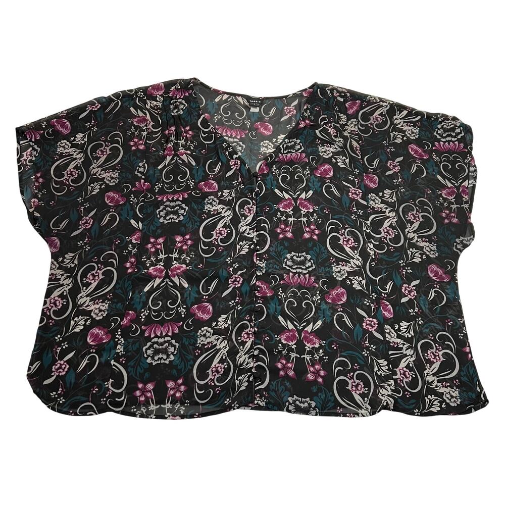 Torrid V-Neck Floral Print Sheer Button Up Blouse Size 5X Lightweight Whimsigoth